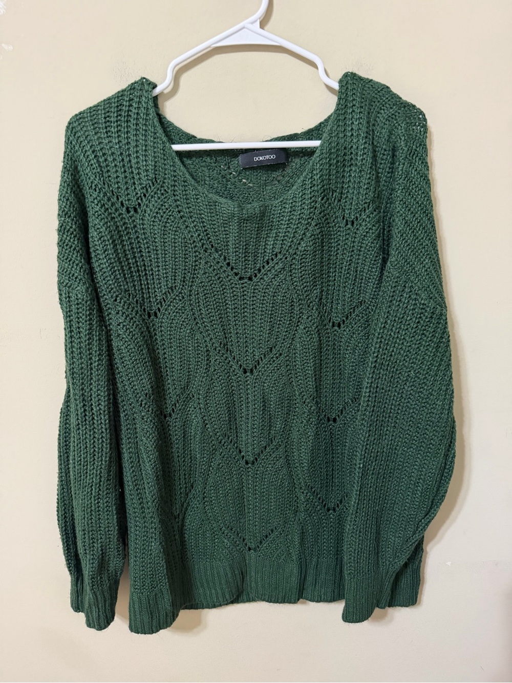 Dokotoo xl  Forest Green V-Neck Cable Knit Sweater cozy Gilmore girls euc